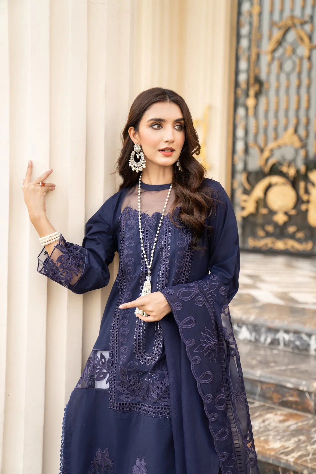 3PC READY TO WEAR LUXURY DRESS BY ARWAH LA2