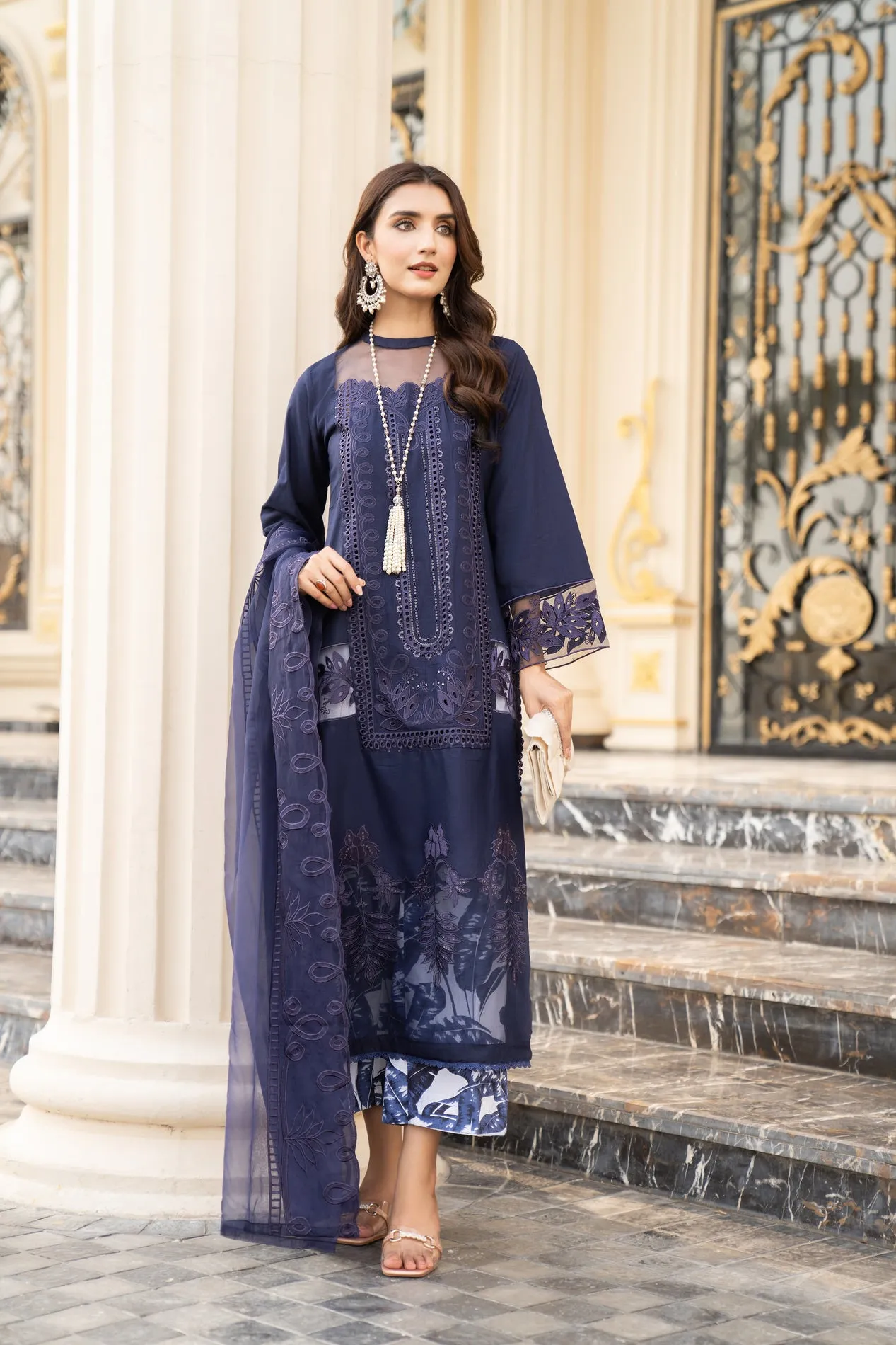 3PC READY TO WEAR LUXURY DRESS BY ARWAH LA2
