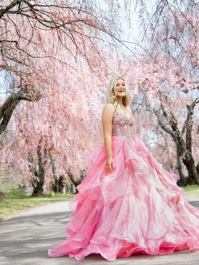 Chic A-line Sweetheart Fuchsia Prom Dresses Beaded Long Evening Gowns MSK009
