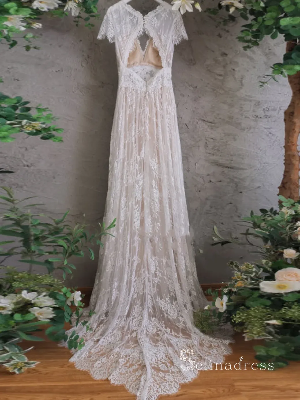 Chic A-line V neck Lace Wedding Dress Beautiful Boho Bridal Gowns MLH0478