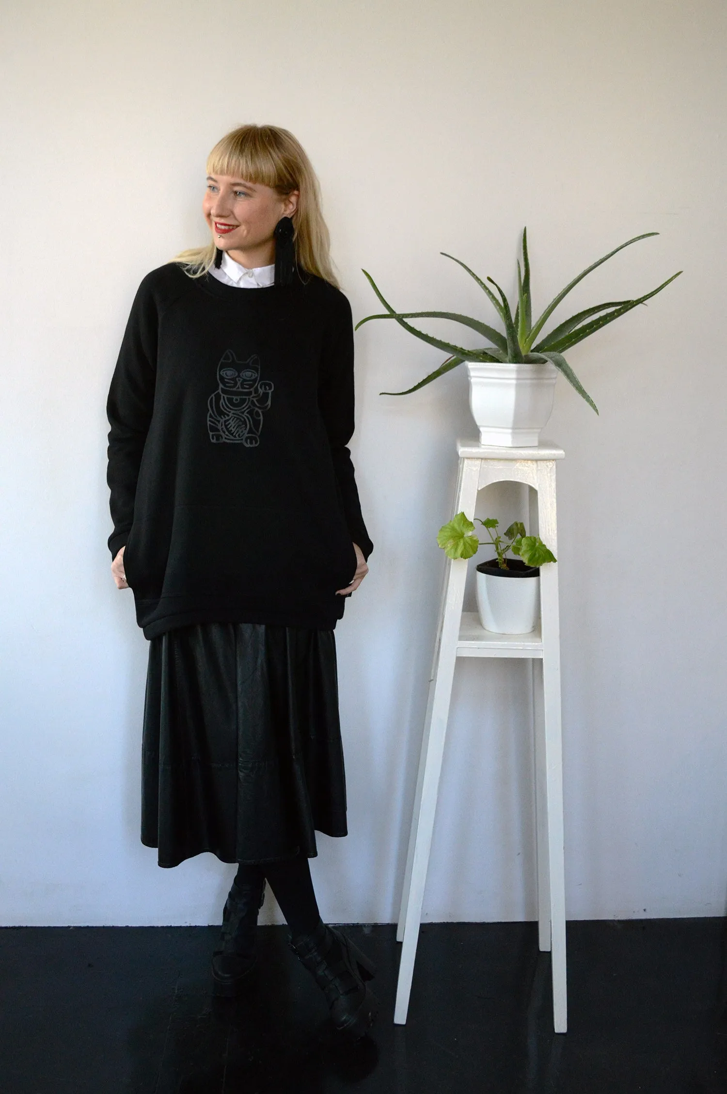 Long and Super Warm Black Unisex Statement Sweater with Lucky Cat - Maneki-Neko Print