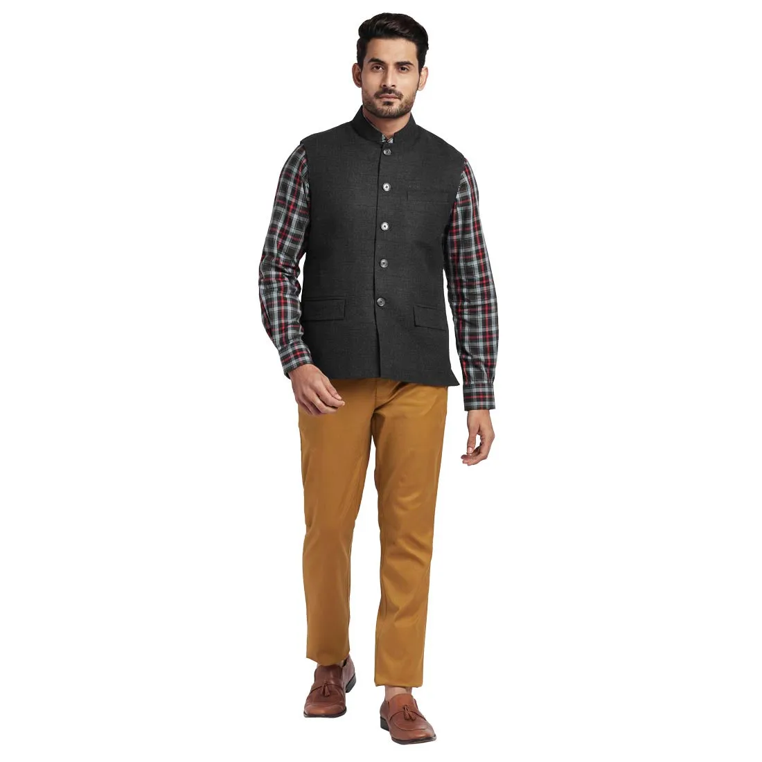 Men Grey Tailored Fit Polyester Blend Sleeveless Jackets