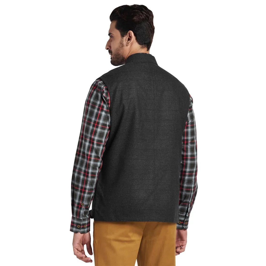 Men Grey Tailored Fit Polyester Blend Sleeveless Jackets