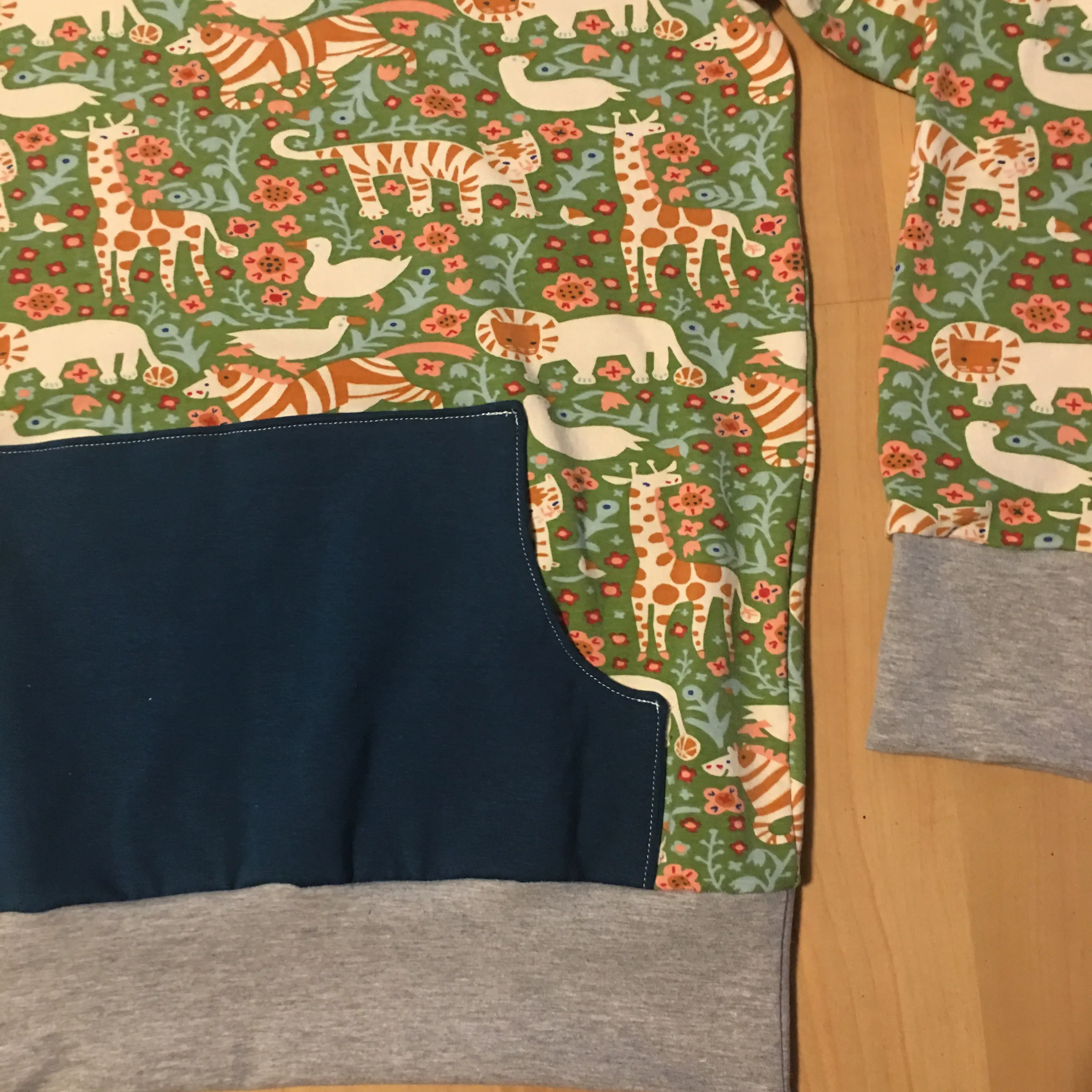 Menagerie, Moss/Peacock Blue   Heather Grey (adult)