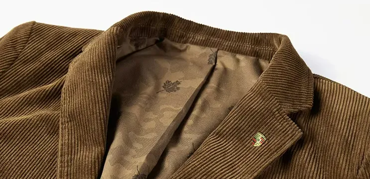Stylish Men's Corduroy Blazer with Buttoned Design